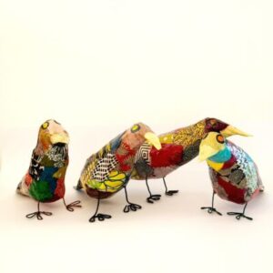 Oiseaux décoratifs en papier mâché