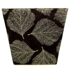 Grand pot à crayons  – Décor papier népalais motif feuilles vertes sur fond noir