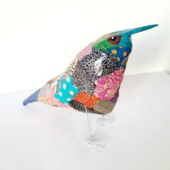 Oiseau en papier mâché et décoré en papier népalais (n°17)